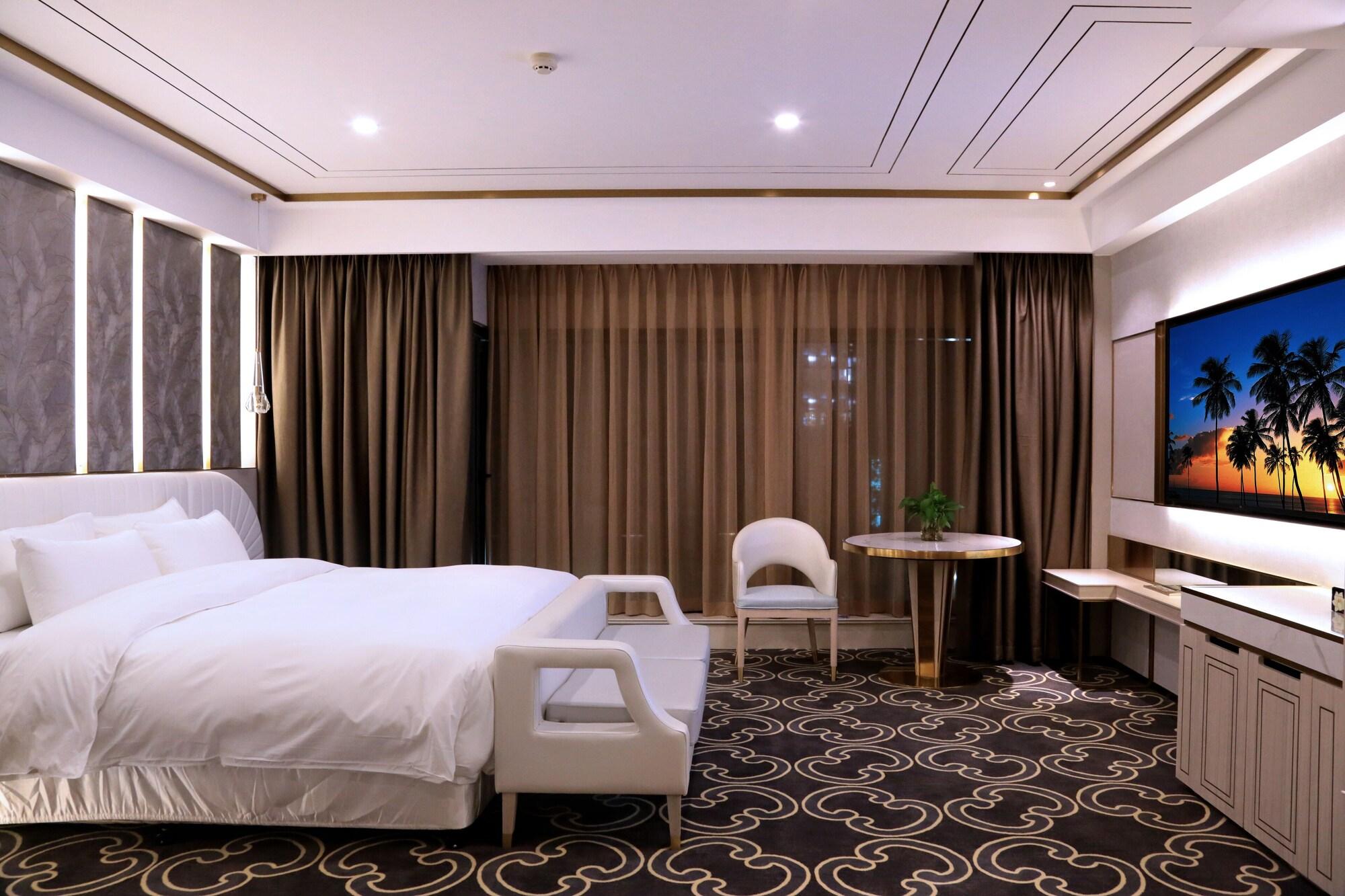 Hotel Nanjing 5*